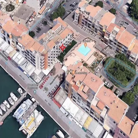 Cap Dauphin 3 1 شقة